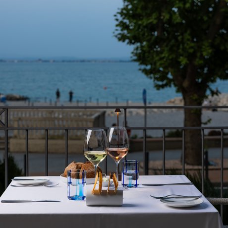 Ristorante Rose & Sapori a Desenzano: le nostre immagini Ristorante Rose & Sapori a Desenzano: le nostre immagini