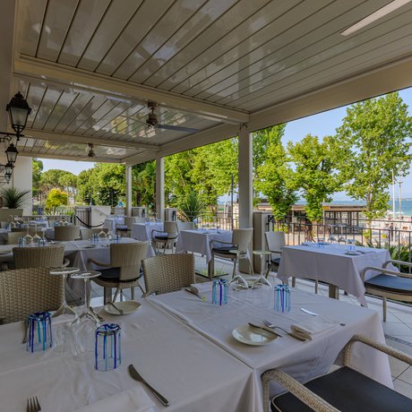 Ristorante Rose & Sapori a Desenzano: le nostre immagini Ristorante Rose & Sapori a Desenzano: le nostre immagini