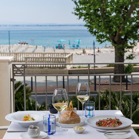 Ristorante Rose & Sapori a Desenzano: le nostre immagini Ristorante Rose & Sapori a Desenzano: le nostre immagini